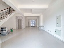 屏東中學大地坪全新電梯別墅