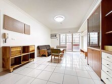 宇軒🏆衛武營旁⭐單價2字頭⭐大三房平車⭐陽台進出