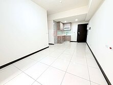 鳳鳴重劃區簡約美三房車