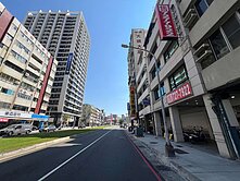 武廟雙站輕軌-大順三路透天