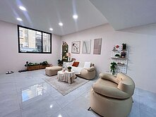 近小港機場翻新1樓美寓騎樓好停車