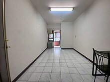 西屯逢甲至善河畔｜電梯陽台套房