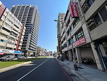 武廟雙站輕軌-大順三路透天