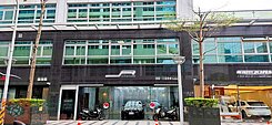 長虹瑞光科技大樓．內科大空間一樓店面