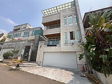 台中房屋-克林頓山莊超大地坪景觀別墅