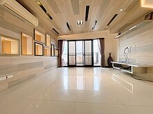 屋主誠意出售單坪30萬大慶夜市悠森學四改三平車