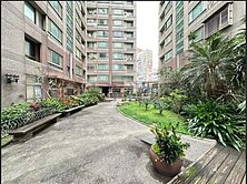 龍安、愛買商圈【低總價】稀有2房