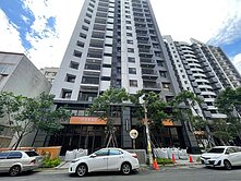 (出價談)🌟專任-佳鋐新邑-邊間全新大二房+平車