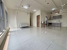 東騰青一三改二房車~小檜溪重劃區 坐擁公園綠地 