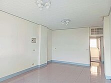 后里正合作金庫旁四樓透天