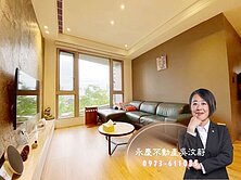 精銳雲~實登內開價正3房精裝樹梢戶新富園道首排
