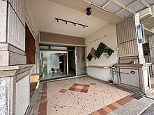 ✨✨正台灣大道震後雙車透店