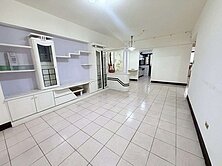 「德鄰居」低於市場行情｜大三房｜機上車位