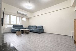 專任專員 四維國小捷運宅4房 B1雙車室內40坪