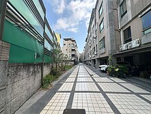 停雙車的正五樓車墅透天,地點佳,大昌&amp;陽明雙商圈