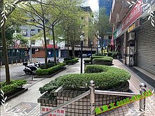 大湖麗園電梯2房+車位-張瓋文
