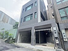 🏡【仲耕精選｜龍潭市區全新獨棟電梯別墅，近公園】