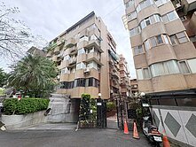 A10天母公園管理精品孝親四房