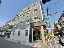 【五甲商圈】邊間透天店住