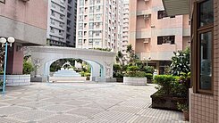 123哥德宮廷裝潢二房車