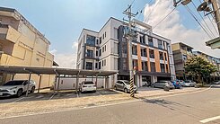羅東西安街｜文化工場羅東夜市-三房車位華夏