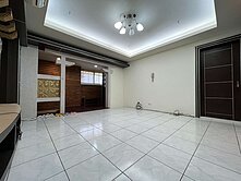 漢神百貨北屯最俗三房平車