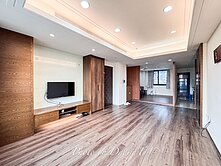 水湳帶看量最大✨經貿磐石3房平車🏡社區我熟最好談