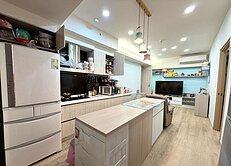 近捷運三重站🏠力璞立三房車位