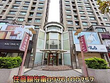 普羅旺世電梯三房車鄰近佳瑪百貨K584