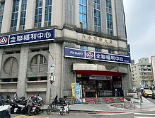 AD332-1松仁Y39金店面【中信房屋張翔喆】