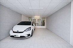 近台南成大南工｜臨路透天燙金店面