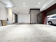 藍線面寬車庫住辦大一樓