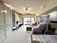 輕軌凱旋二聖站｜公園首排景觀3房平車(可再隔一房)