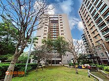 捷運復興崗站 康莊 四房車位