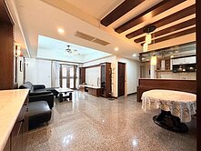 ⭐️中央公園.文化中心⭐️大露臺四房+車位[品儀]