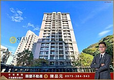 極佳【圓璽冠軍品元】綠意山景ＳＲＣ四房＋大坡平車位