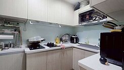 《看屋找信實》大里-櫻花LV五房平車頂樓帝王戶