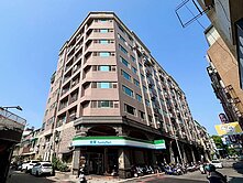 專學府核心五妃名人2房平車