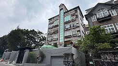 🥇住商-TOP內湖店🏆國會山莊庭院壹樓