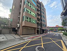 精品爵士美宅-環境佳管理好.火車站步行3分鐘