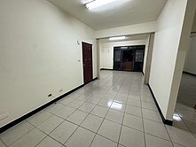 大搶手👍中和大坪數黃金二樓3房~5分鐘到景安捷運