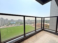 客運園區採光景觀三房車