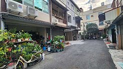 安南區*近海東國小*翻新透天厝.有裝潢
