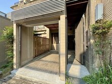 「采靚」近新光田｜臨路四大房別墅