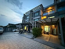 【專任】潭子中山矽品園區｜輕屋齡朝南大四房別墅