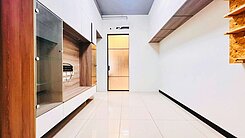 菜菜專任｜稀有四季平安輕裝潢｜次頂樓2+1房平車