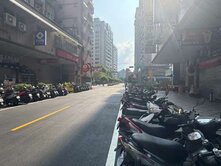 國際京城1+2F店面/鄰國際路/國泰社區