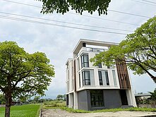 近羅東~安農溪河岸第一排電梯全新農舍