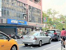 西子灣金店面|渡船碼頭&amp;哈瑪星捷運1+夾B