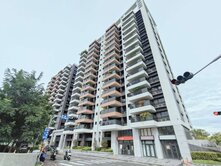 急售~R21捷運站收租樓店 1